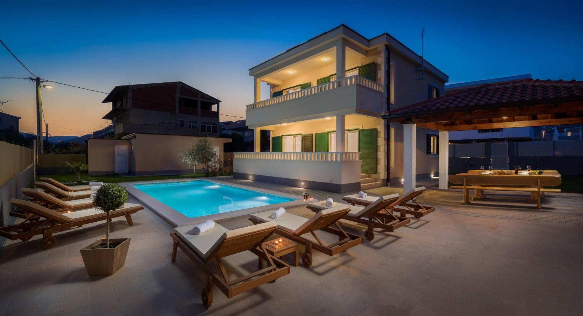 Villa Rosa Ventorum With Private Pool Near Split Kaštela Extérieur photo