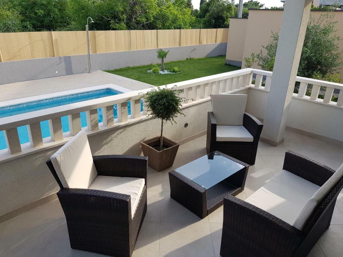 Villa Rosa Ventorum With Private Pool Near Split Kaštela Extérieur photo